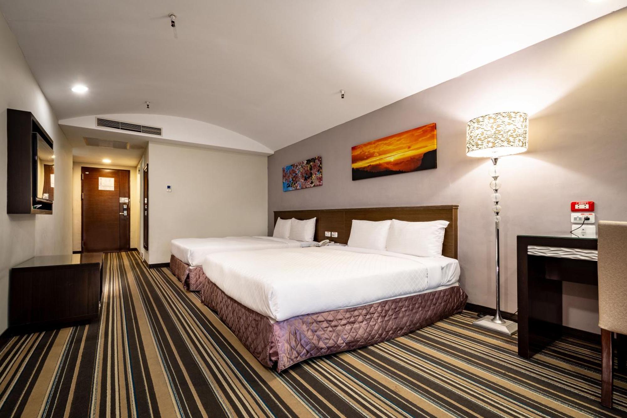 Yoyo Hotel Chiayi Buitenkant foto